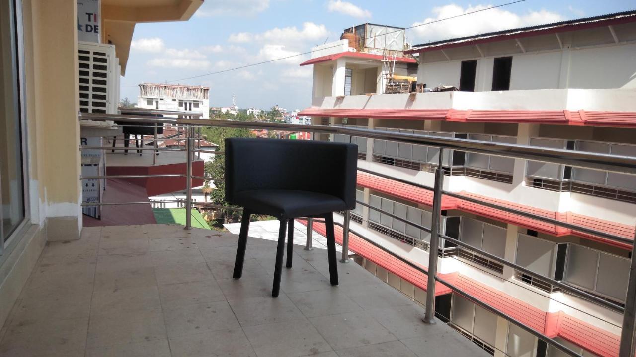 The Four Season Hotel Dimāpur Eksteriør bilde