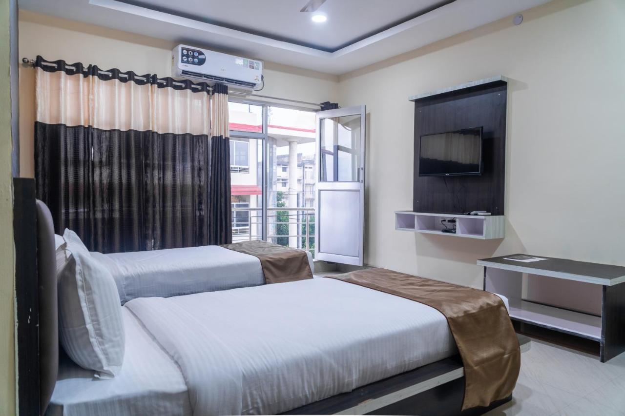 The Four Season Hotel Dimāpur Eksteriør bilde